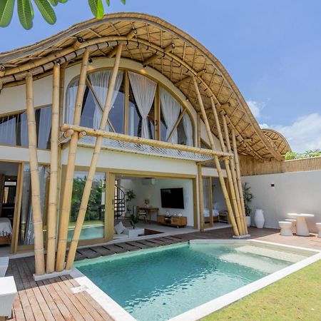 Villa Sunset Bamboo - 3Br Villa In Kerobokan Exterior foto